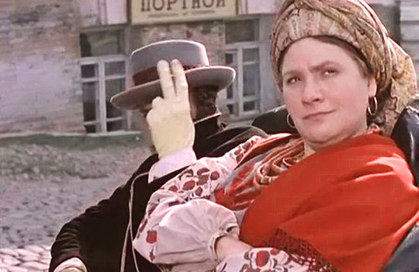 У ролі Секлети Лимерихи у фільмі «За двома зайцями».– https://www.ukrinform.ua/rubric-culture/3015469-nonna-koperzinska-comu-voni-pleskaut-i-pleskaut.html
