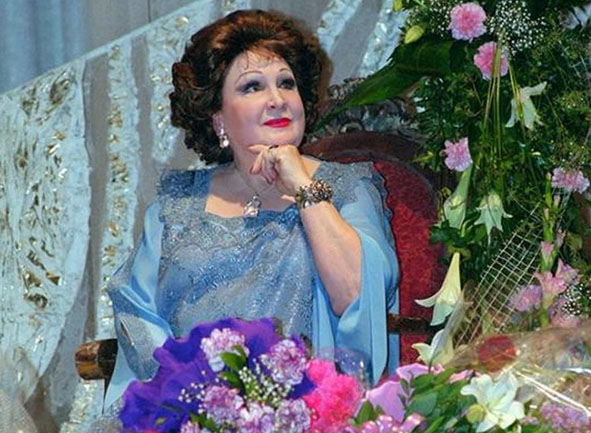 Є.С. Мірошниченко https://uain.press/blogs/yevgeniya-miroshnychenko-diamantovyj-golos-ukrayinskoyi-opery-1046739 